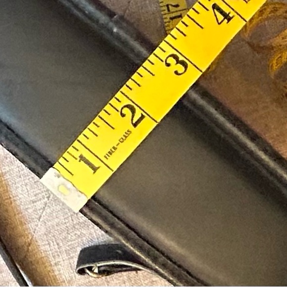 Coach Vintage Black Square Bag 11” x 11” x 3” Good condition - Picture 4 of 16